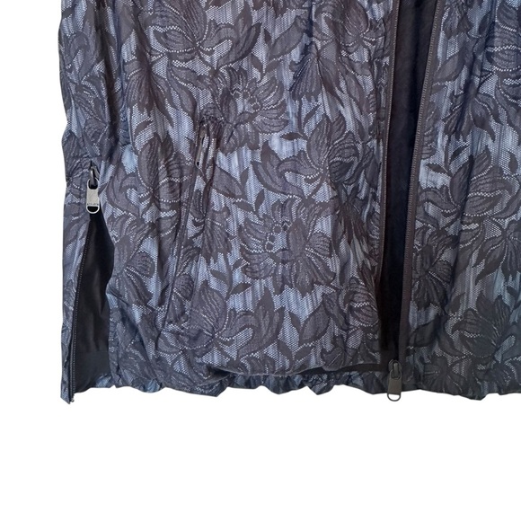 Athleta Sightseer Lace Jacket Navy Blue Floral Mesh Zip Bomber Windbreaker Large - Picture 8 of 14